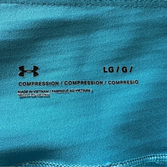 Under Armour Vibrant Blue Active 3/4 Leggings - Picture 4 of 4